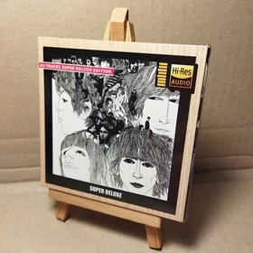 The Beatles - Revolver (Super Deluxe Edition] (Hi-Res 24bit Audio) (wood box)