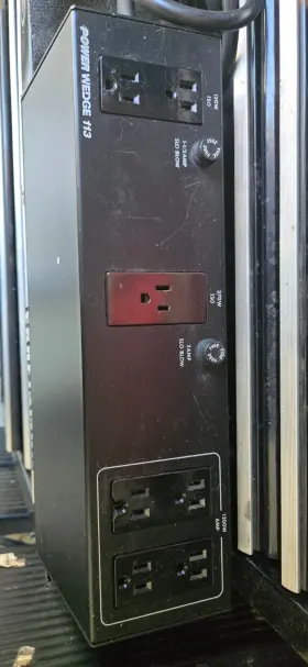 PW-113 AUDIO POWER INDUSTRIES Wedge