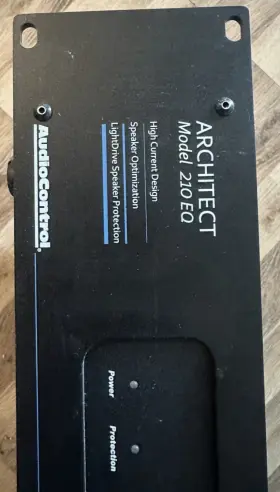 210-EQ AUDIOCONTROL Amplifier Preamp Audio Signal Processor