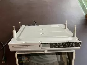 KLV3913 AUDIOVOX Kitchen Cabinet Tv Dvd Player Counter Top #2