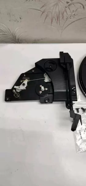 CR78CD CROSLEY Turn Table #2
