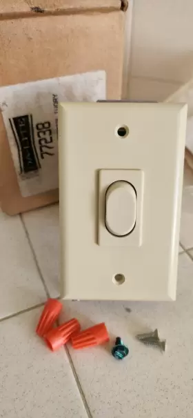 77238 DA-LITE Ivoryrockerswitch Box Screws Nutsfreeship
