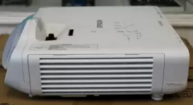 EB-L200SX EPSON Powerlite Multimedia Projector #3