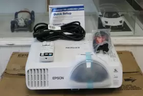 EB-L200SX EPSON Powerlite Multimedia Projector