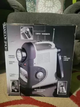 SW-3533 HOME ACCENTS Tv Lantern Radio #2