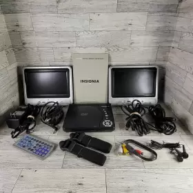 IS-PDDVD7 INSIGNIA Dvd Cd Player Set Screens Cables Bag