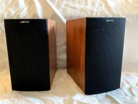 S602 JAMO Bookshelf Speakers