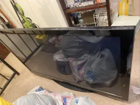 50PQ30 LG Tv If Interested Then Me