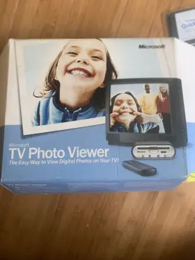 Q09-00001 MICROSOFT Tv Viewer Remote Blank