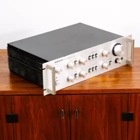 DA-P600 MITSUBISHI Amplifier Rack Mount Century Hifi
