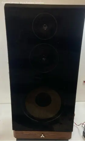 SS-70 MITSUBISHI Speaker