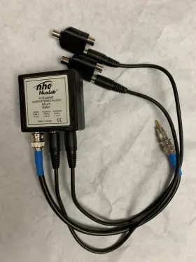 500001 MUXLAB Stereo Audio Video Balun Cables