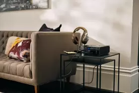056351701269 NAIM Uniti Atom Headphone Streaming Player #2