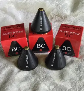 761711031942 NORDOST Sort Kone Bc Resonance Control Ceramic