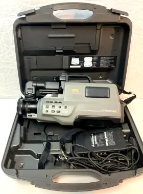 190-P PANASONIC Piezo Camcorder Ag Vhs Movie Camera Repair