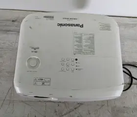 PT-VW540 PANASONIC Wxga Projector Hrs Remote 5500 #2