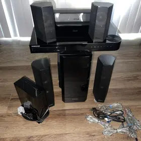 HT-6500WM SAMSUNG Surround Sound Theater Ray