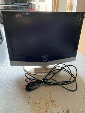 R238W SAMSUNG Tv