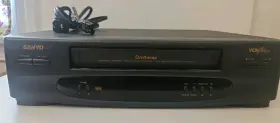 VHR-5423 SANYO Vcr Video Player Repair Remote