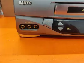 VWM-668 SANYO Fi Vcr Unit #2