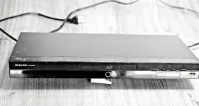 BD-AMS20 SHARP Aharp Ray Player