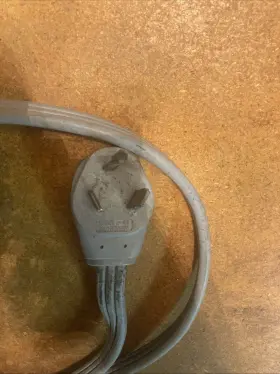 E184278 SMART CHOICE Prong Power Cord Amp #2
