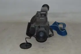 CCD-F350 SONY Handycam Video Camcorder Camera