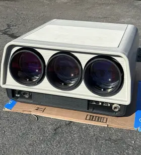 VPH-1000Q SONY Bright Crt Projector
