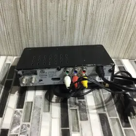 SPAT102B SYLVANIA Intertek Set Top Box Converter #2
