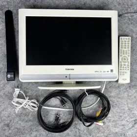 15LV506-T TOSHIBA Widescreen Hdtv Dvd Player Tv Remote Cables