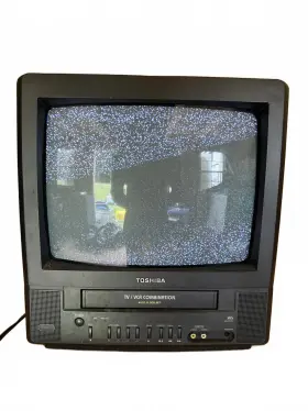MY1392 TOSHIBA Tv Vcr Gaming Crt