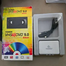 HON787800F297 VIDBOX Vhs Dvd Deluxe Video Audio Conversion