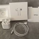 Apple AirPods 2 with Charging Case MV7N2AM/A - White - Good